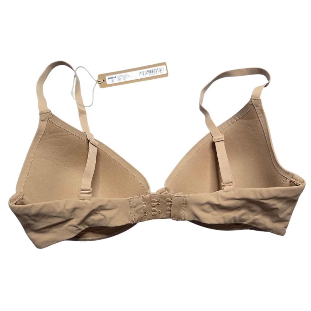SKIMS FITS EVERYBODY SCOOP PLUNGE BRA Clay 32D NWT - Picture 2 of 3